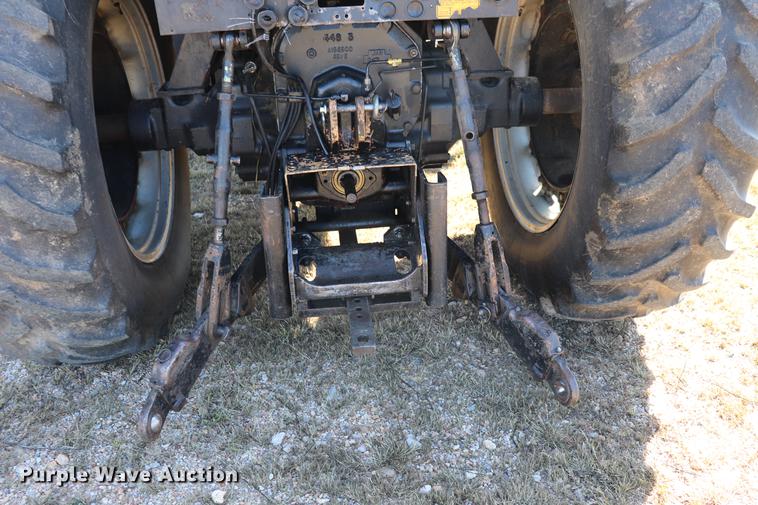 image for item ED9644 1987 Case 1896 tractor