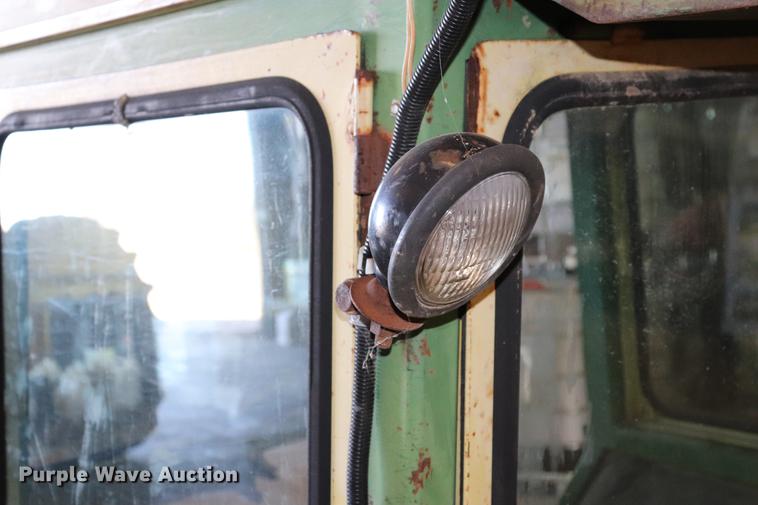 image for item ED9649 Hiniker cab