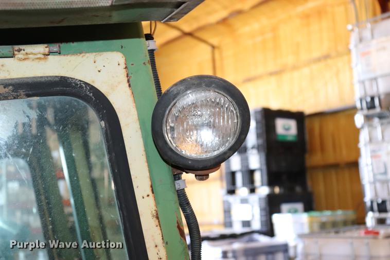 image for item ED9649 Hiniker cab