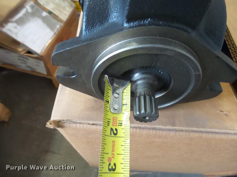 image for item J5419 (6) fan drive pump assemblies