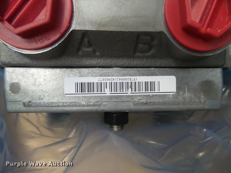 image for item J5428 (2) front pack Z-valves