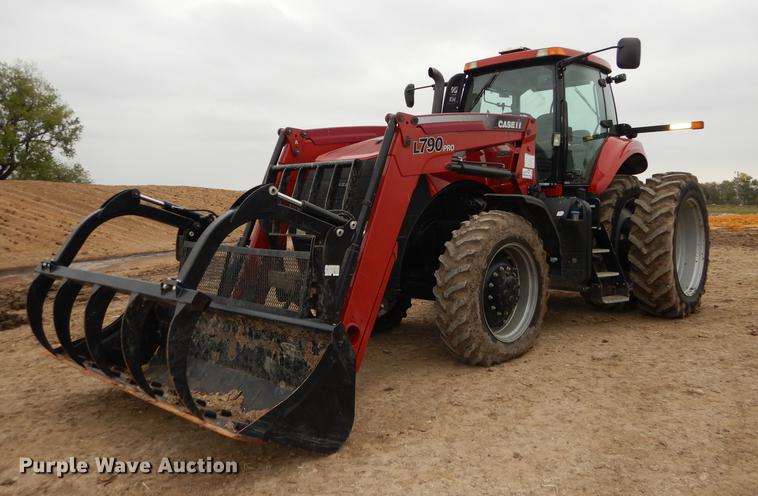 image for item J5663 2011 Case IH Magnum 260 MFWD tractor