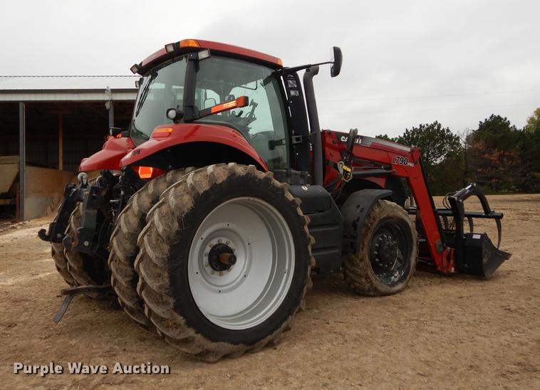 image for item J5663 2011 Case IH Magnum 260 MFWD tractor