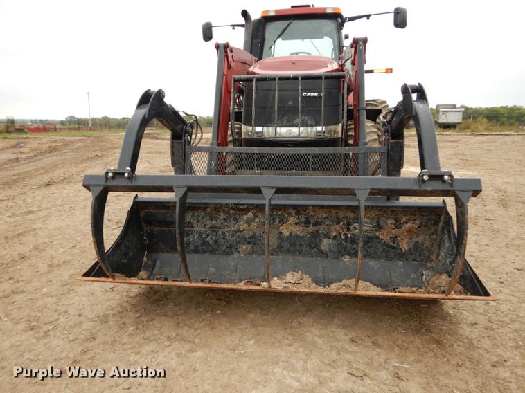 image for item J5663 2011 Case IH Magnum 260 MFWD tractor