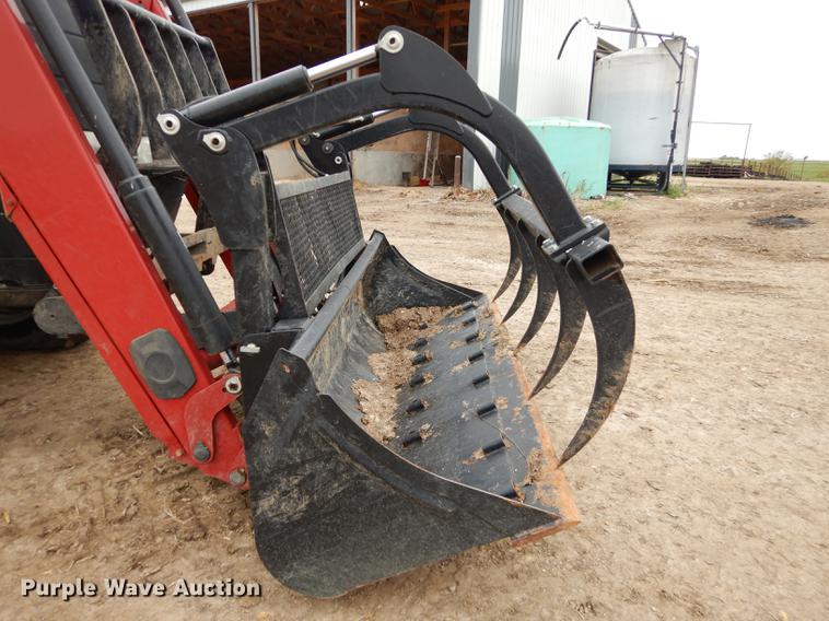 image for item J5663 2011 Case IH Magnum 260 MFWD tractor