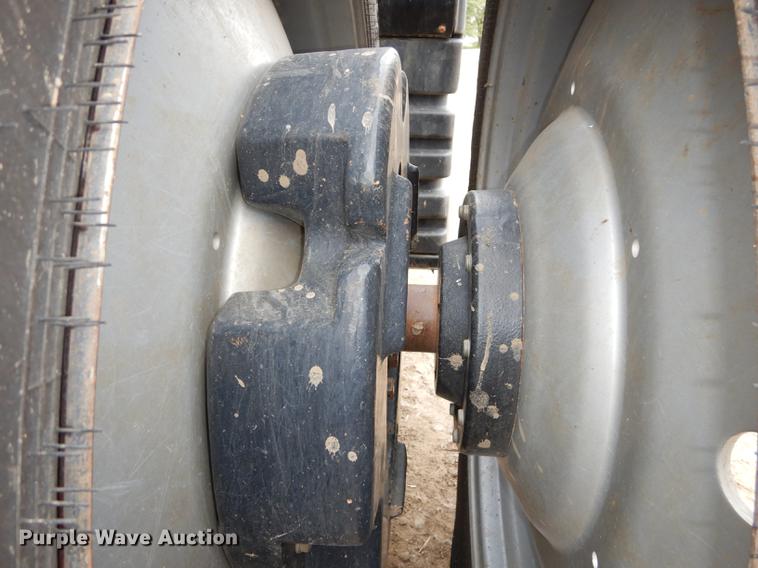 image for item J5663 2011 Case IH Magnum 260 MFWD tractor