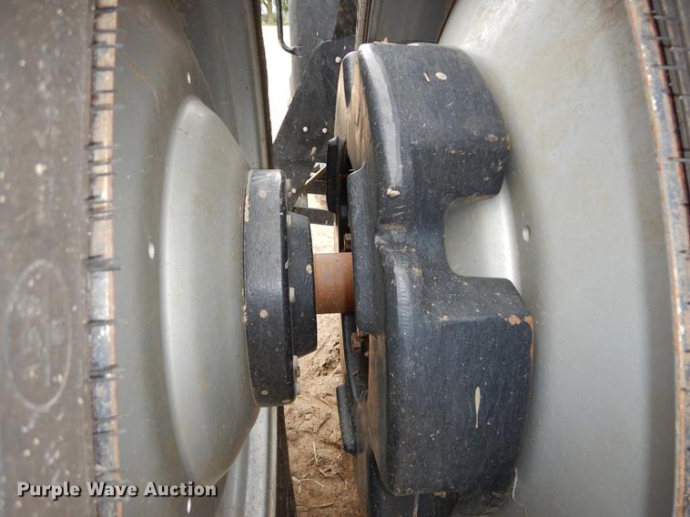 image for item J5663 2011 Case IH Magnum 260 MFWD tractor