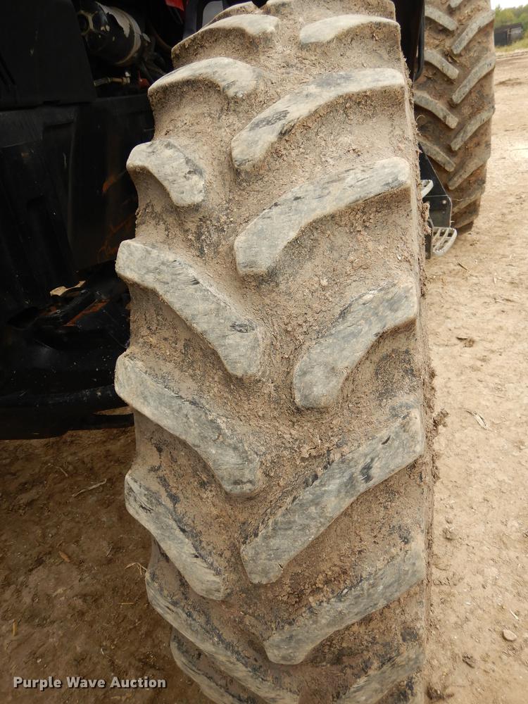 image for item J5663 2011 Case IH Magnum 260 MFWD tractor