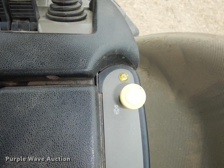 image for item J5663 2011 Case IH Magnum 260 MFWD tractor