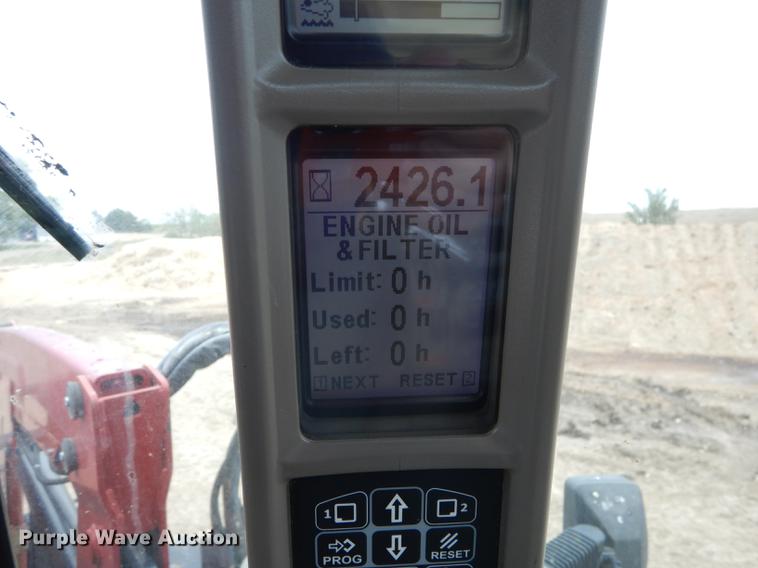 image for item J5663 2011 Case IH Magnum 260 MFWD tractor