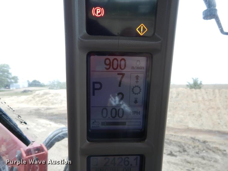 image for item J5663 2011 Case IH Magnum 260 MFWD tractor