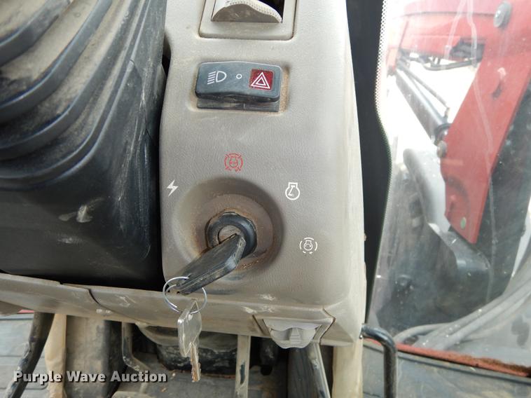 image for item J5663 2011 Case IH Magnum 260 MFWD tractor