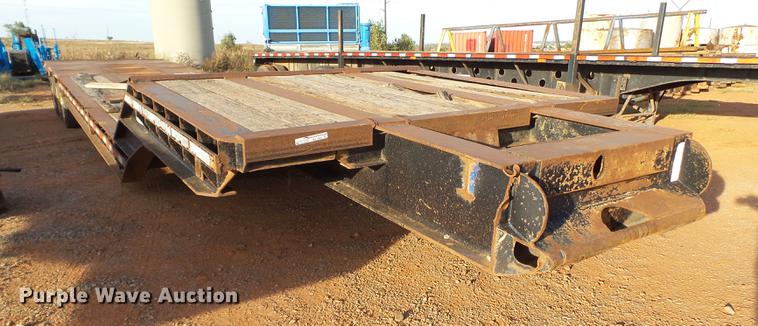 image for item BJ9943 1981 Nuttall 360-0L drop deck oilfield trailer