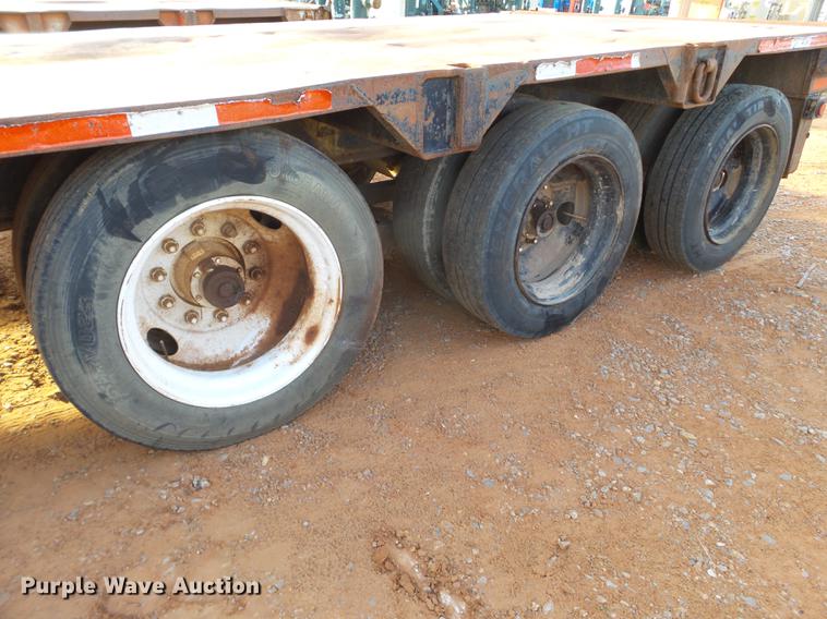 image for item BJ9943 1981 Nuttall 360-0L drop deck oilfield trailer