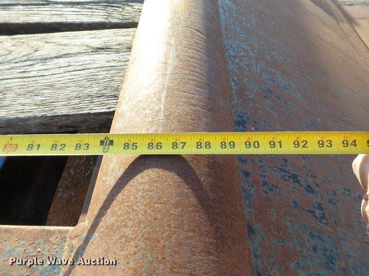 image for item BJ9943 1981 Nuttall 360-0L drop deck oilfield trailer