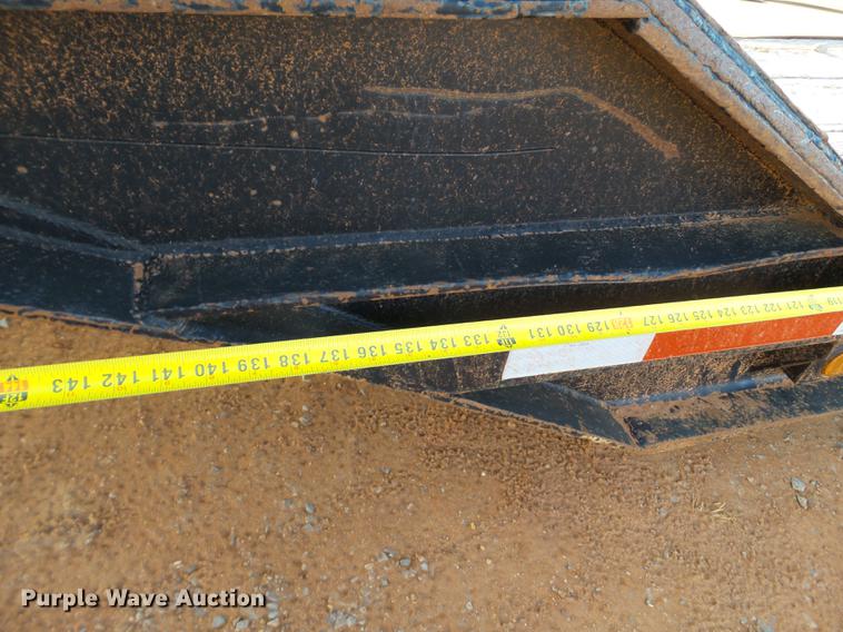 image for item BJ9943 1981 Nuttall 360-0L drop deck oilfield trailer