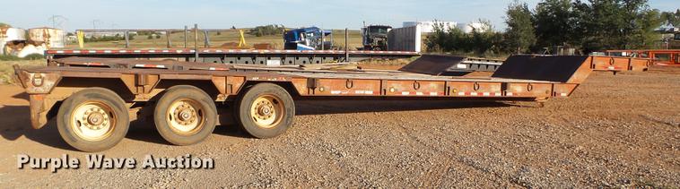 image for item BJ9944 1981 Atoka 32DD0L drop deck oilfield trailer