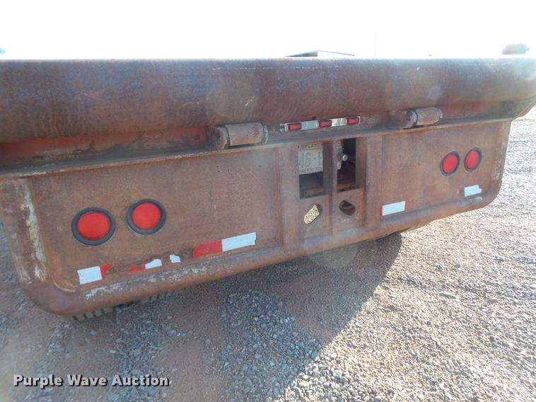 image for item BJ9944 1981 Atoka 32DD0L drop deck oilfield trailer