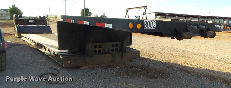 image for item BJ9945 2000 Kalyn MRG-35T Ext drop deck oilfield trailer