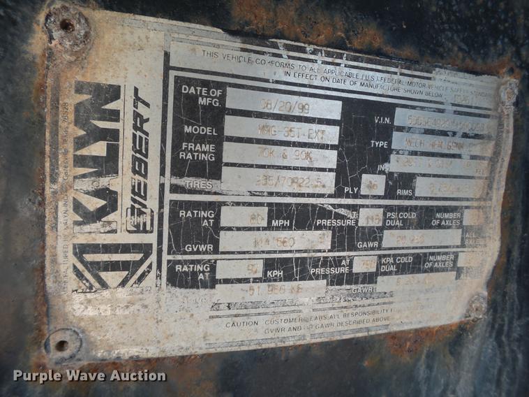 image for item BJ9945 2000 Kalyn MRG-35T Ext drop deck oilfield trailer