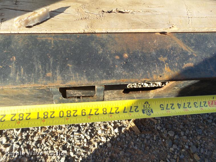 image for item BJ9945 2000 Kalyn MRG-35T Ext drop deck oilfield trailer