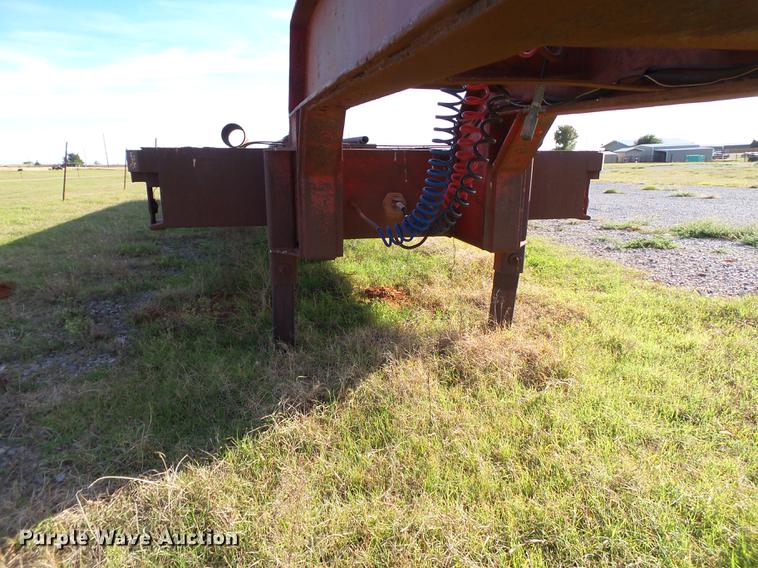 image for item BJ9946 1984 Belshe T-10GN oilfield trailer