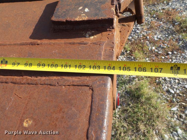 image for item BJ9946 1984 Belshe T-10GN oilfield trailer