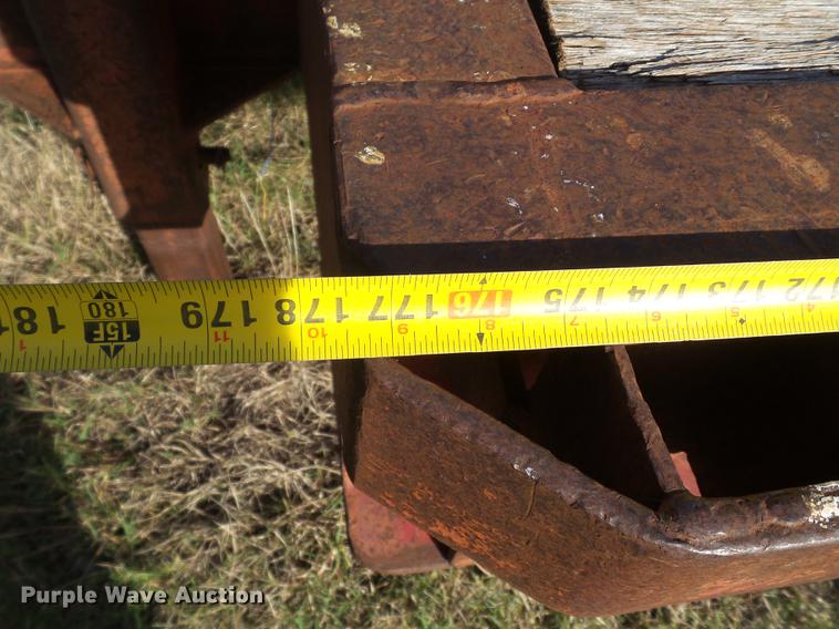 image for item BJ9946 1984 Belshe T-10GN oilfield trailer