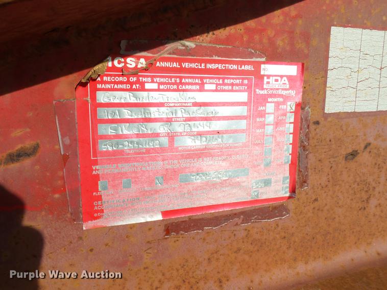 image for item BJ9946 1984 Belshe T-10GN oilfield trailer