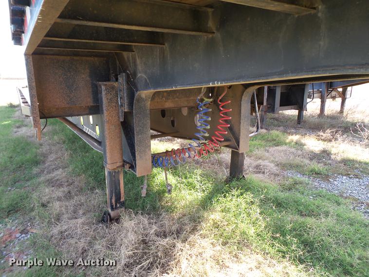 image for item BJ9947 2007 Doonan 532DC12L drop deck oilfield trailer