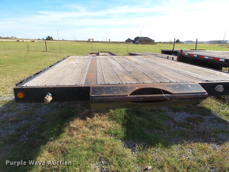 image for item BJ9947 2007 Doonan 532DC12L drop deck oilfield trailer