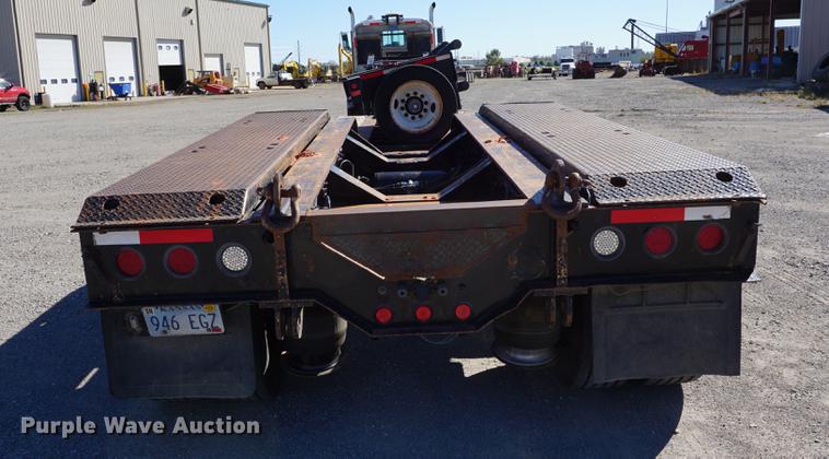 image for item DA1256 2000 Fontaine TH55 lowboy equipment trailer