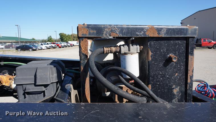 image for item DA1256 2000 Fontaine TH55 lowboy equipment trailer