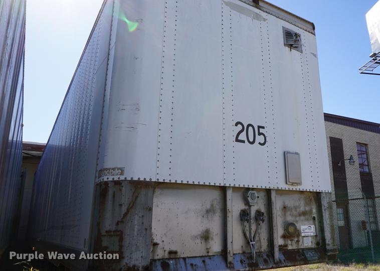 image for item DA1286 1983 Trailmobile dry van trailer