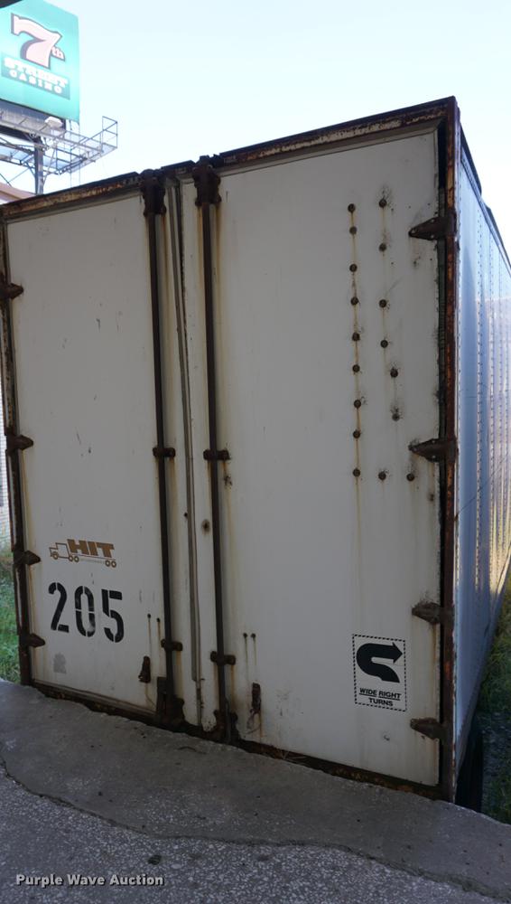 image for item DA1286 1983 Trailmobile dry van trailer