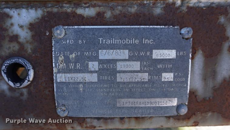 image for item DA1286 1983 Trailmobile dry van trailer