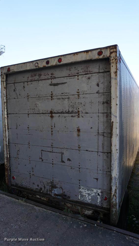 image for item DA1288 1968 Fruehauf MBXF2-40 dry van trailer