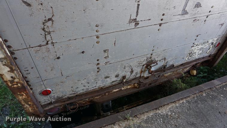 image for item DA1288 1968 Fruehauf MBXF2-40 dry van trailer