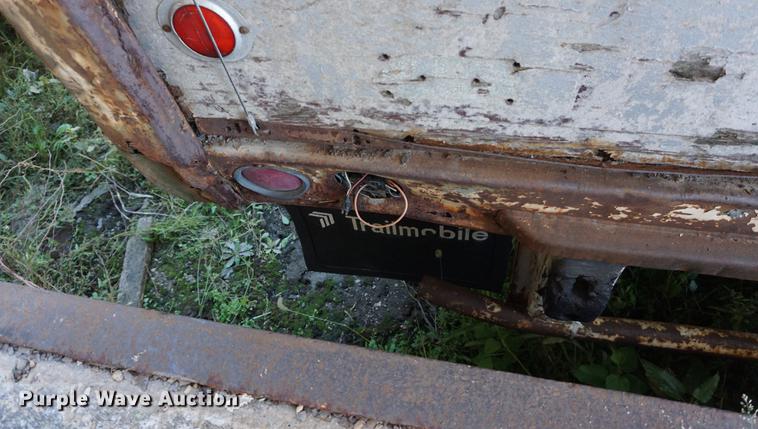 image for item DA1288 1968 Fruehauf MBXF2-40 dry van trailer