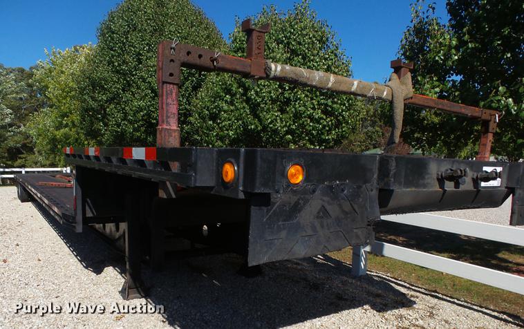 image for item DB7369 2003 Doonan 482DB14B drop deck trailer