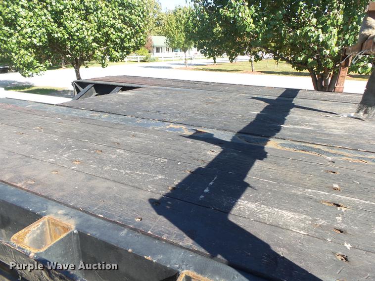 image for item DB7369 2003 Doonan 482DB14B drop deck trailer