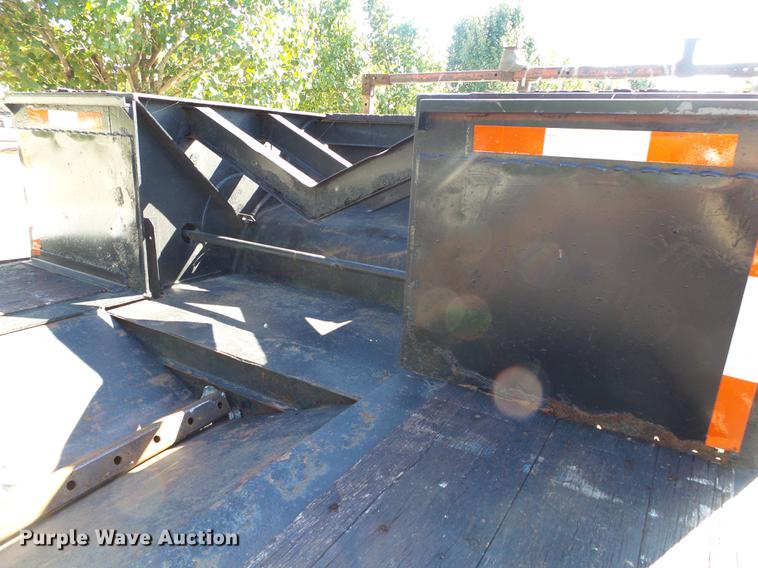 image for item DB7369 2003 Doonan 482DB14B drop deck trailer