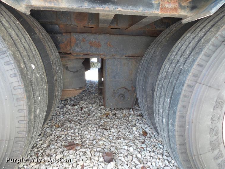 image for item DB7369 2003 Doonan 482DB14B drop deck trailer