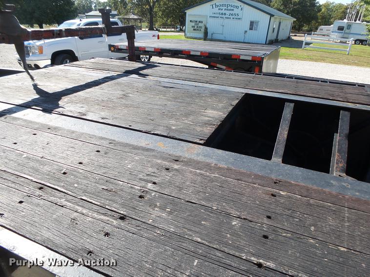 image for item DB7369 2003 Doonan 482DB14B drop deck trailer