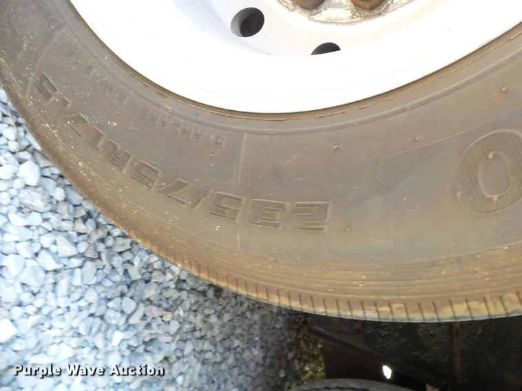 image for item DB7370 2003 Doonan 482DB14B drop deck trailer