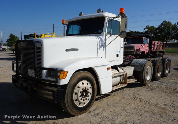 image for item DC5260 1992 Freightliner FLD semi truck