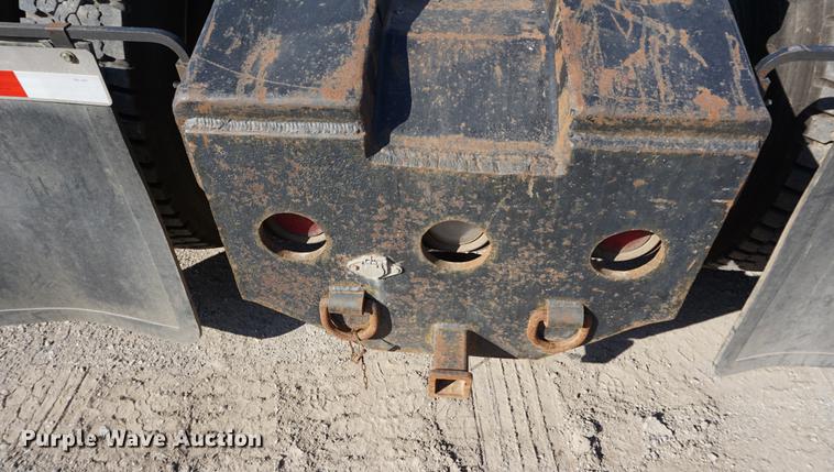 image for item DC5260 1992 Freightliner FLD semi truck