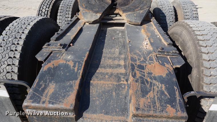 image for item DC5260 1992 Freightliner FLD semi truck