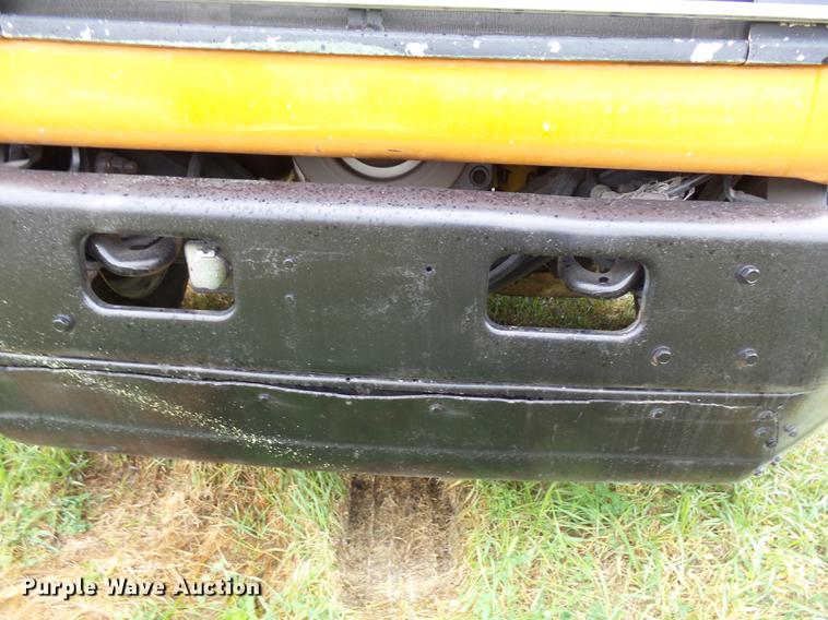 image for item DC6414 1990 Ford L9000 semi truck