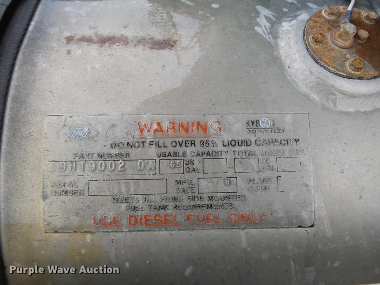 image for item DC6414 1990 Ford L9000 semi truck